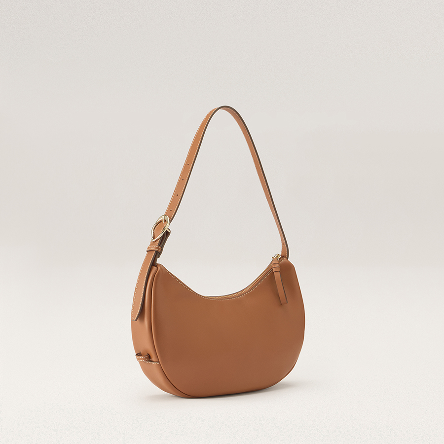 Amani Leather Crossbody(アマニ ) Amani Leather Crossbody(アマニ )