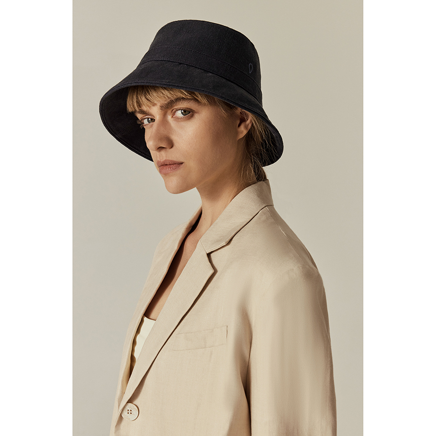 Ezri(エズリ ヘンプ)