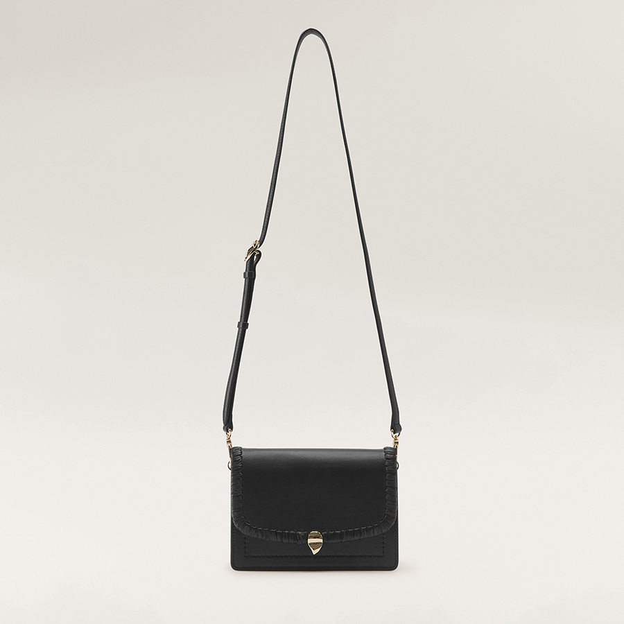 Dauphine Crossbody with Raffia