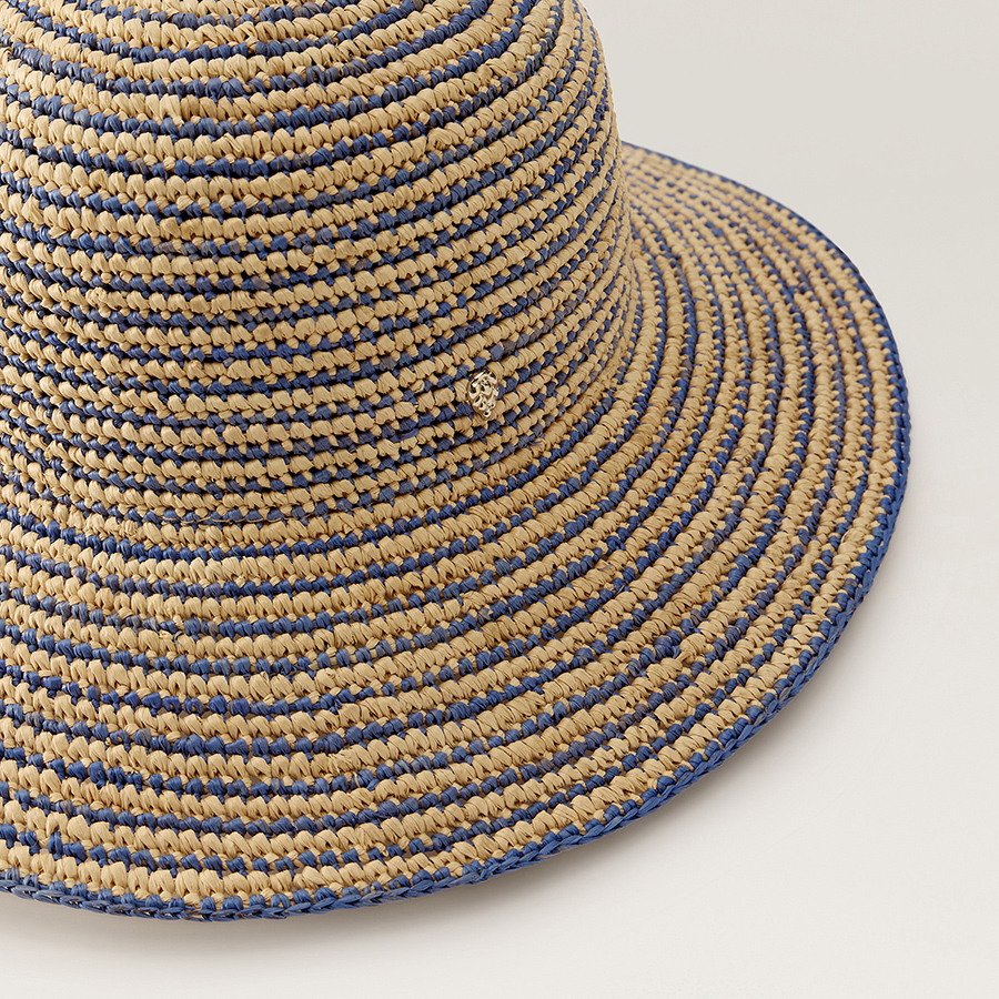 Evadine(エヴァーディン)