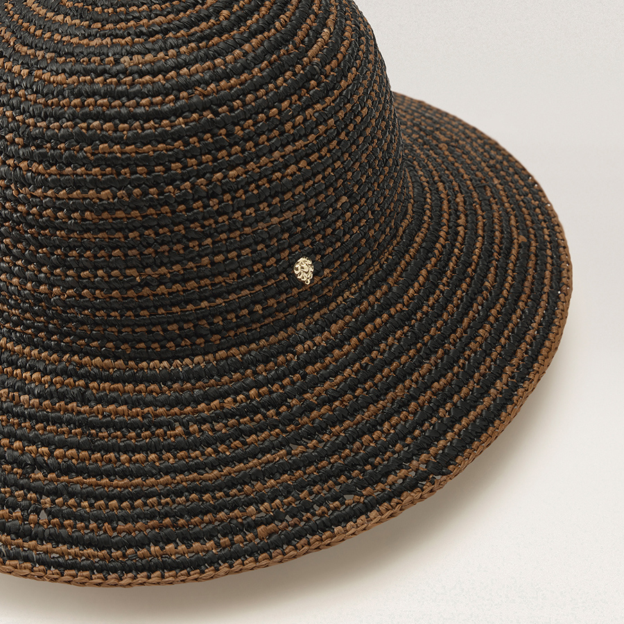 Evadine(エヴァーディン)