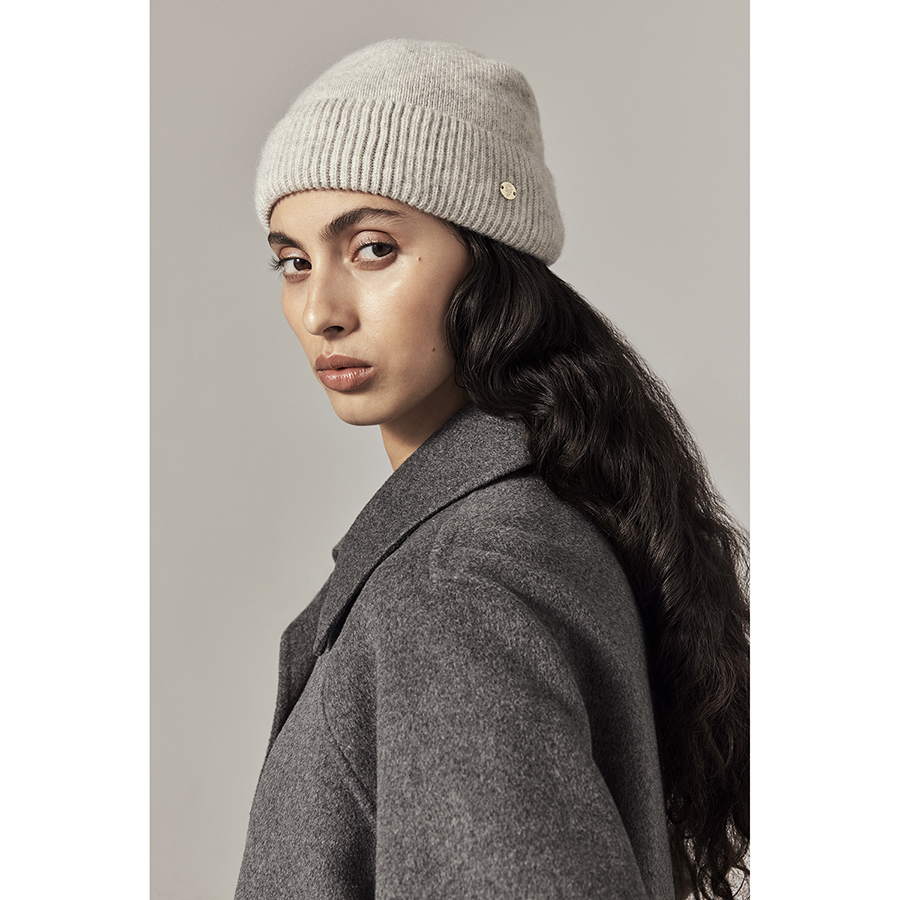 Vivian Cashmere Beanie(ヴィヴィアン )