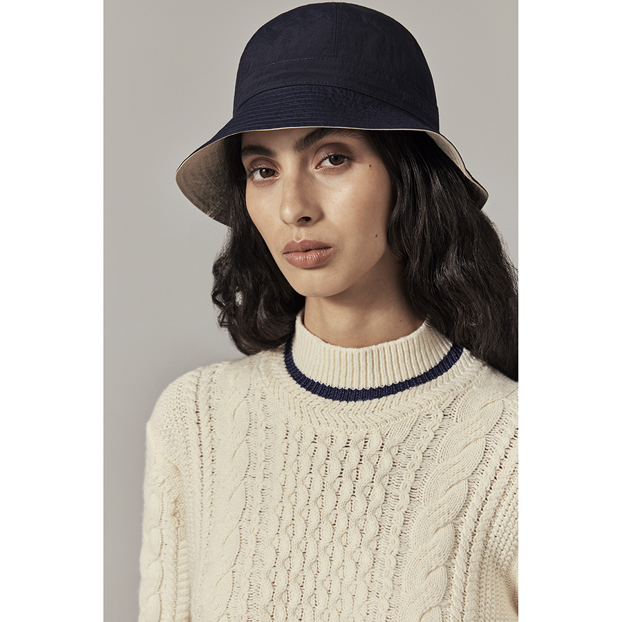 Finius Reversible Cloche(フィニアス)