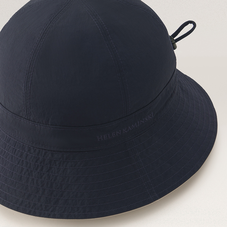 Finius Reversible Cloche(フィニアス)