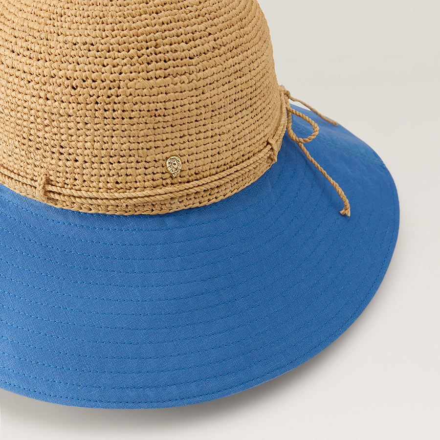 Kalola(カロラ) Kalola(カロラ)