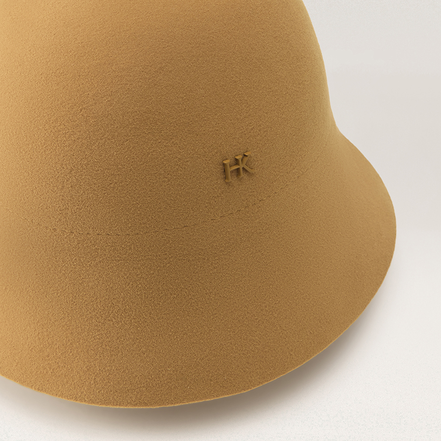 Nina Conscious Wool Cloche(ニナ)
