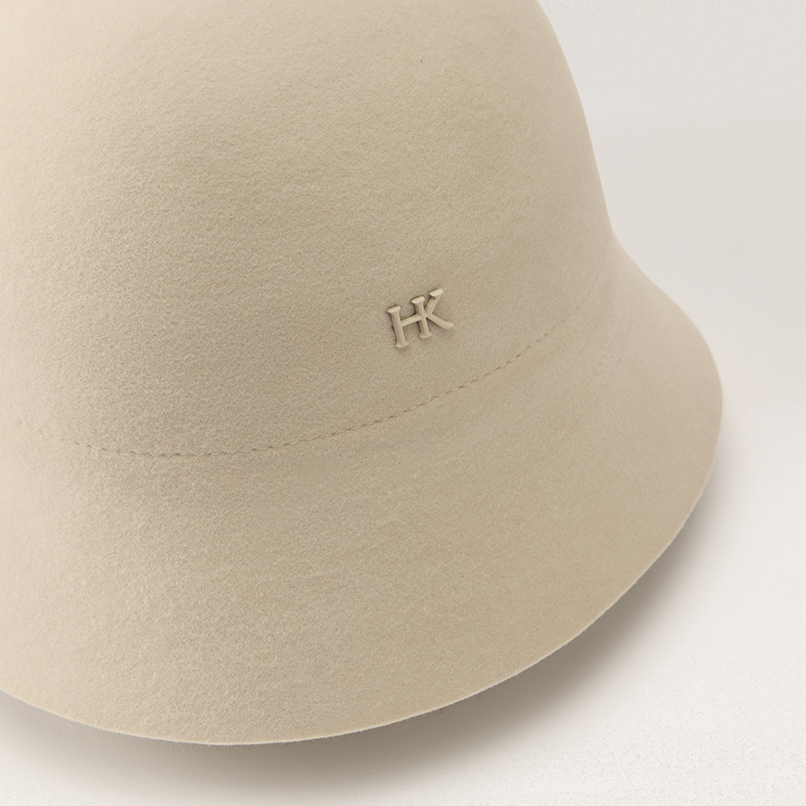 Nina Conscious Wool Cloche(ニナ)