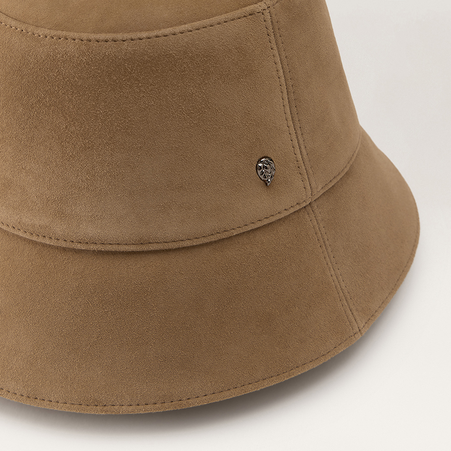 Palmer Suede Bucket(パルマー スエード)