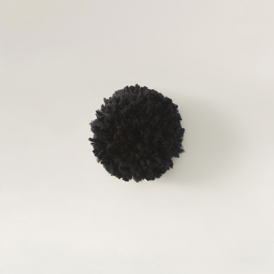 Removable Pompom