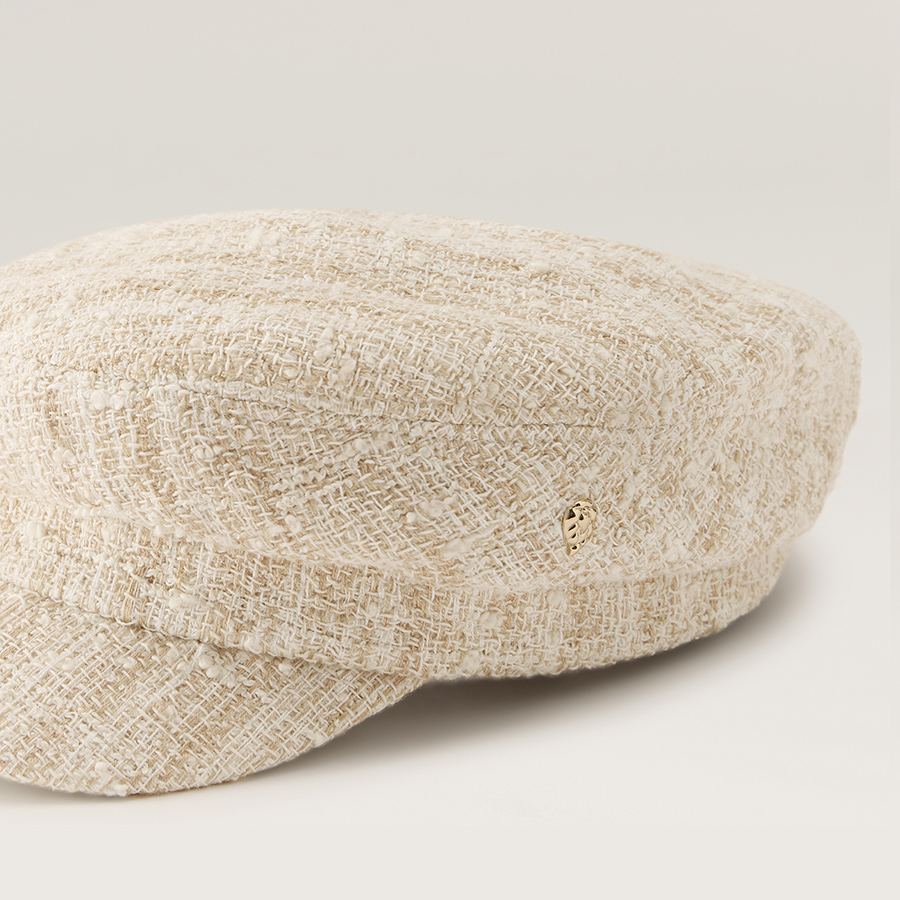 Tanya Cotton(タニア)