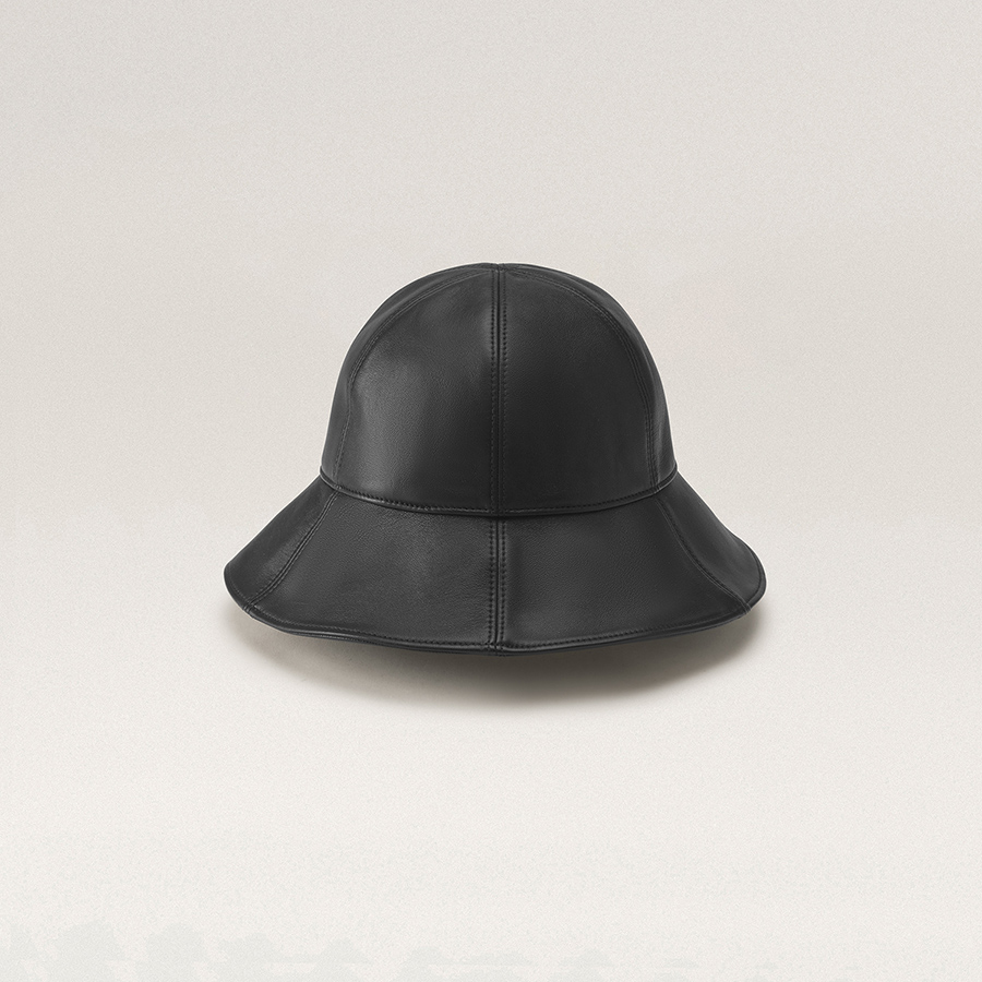 Yasmin Leather Hat(ヤスミン )