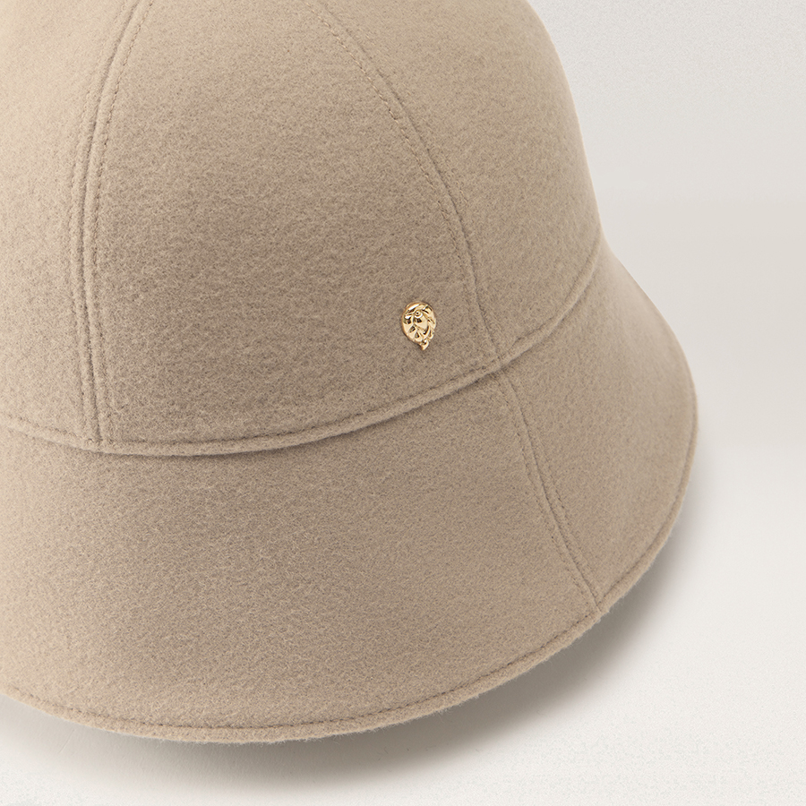 Zahara Wool Cloche(ザハラ)