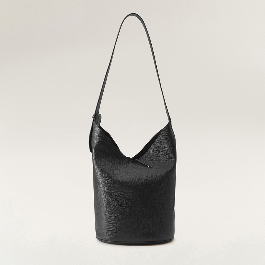 新品タグ付　　HELENKAMINSKI 2wayバック　高級　37,400円 新品タグ付高級HELENKAMINSKI 2way37,400円